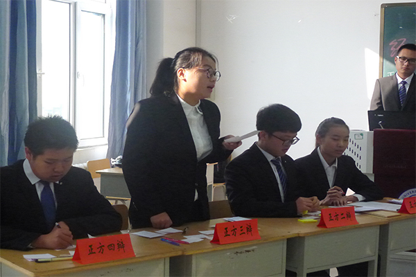 恭贺我院在3003新葡官方网站“清泽博思杯”辩论赛预选赛中获胜 恭贺我院在3003新葡官方网站“清泽博思杯”辩论赛预选赛中获胜