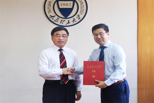 新葡官方网站举行荣聘金智新院士仪式 新葡官方网站举行荣聘金智新院士仪式